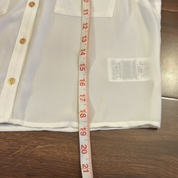 GUESS Sleeveless White Sheer Blouse size Small - Picture 7 of 7